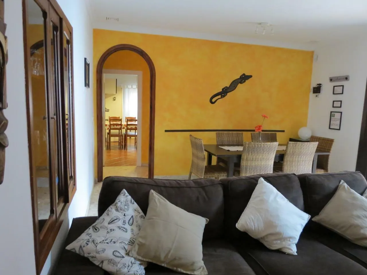 לוס קניוס דה מקה La Casa Del Trafalgar