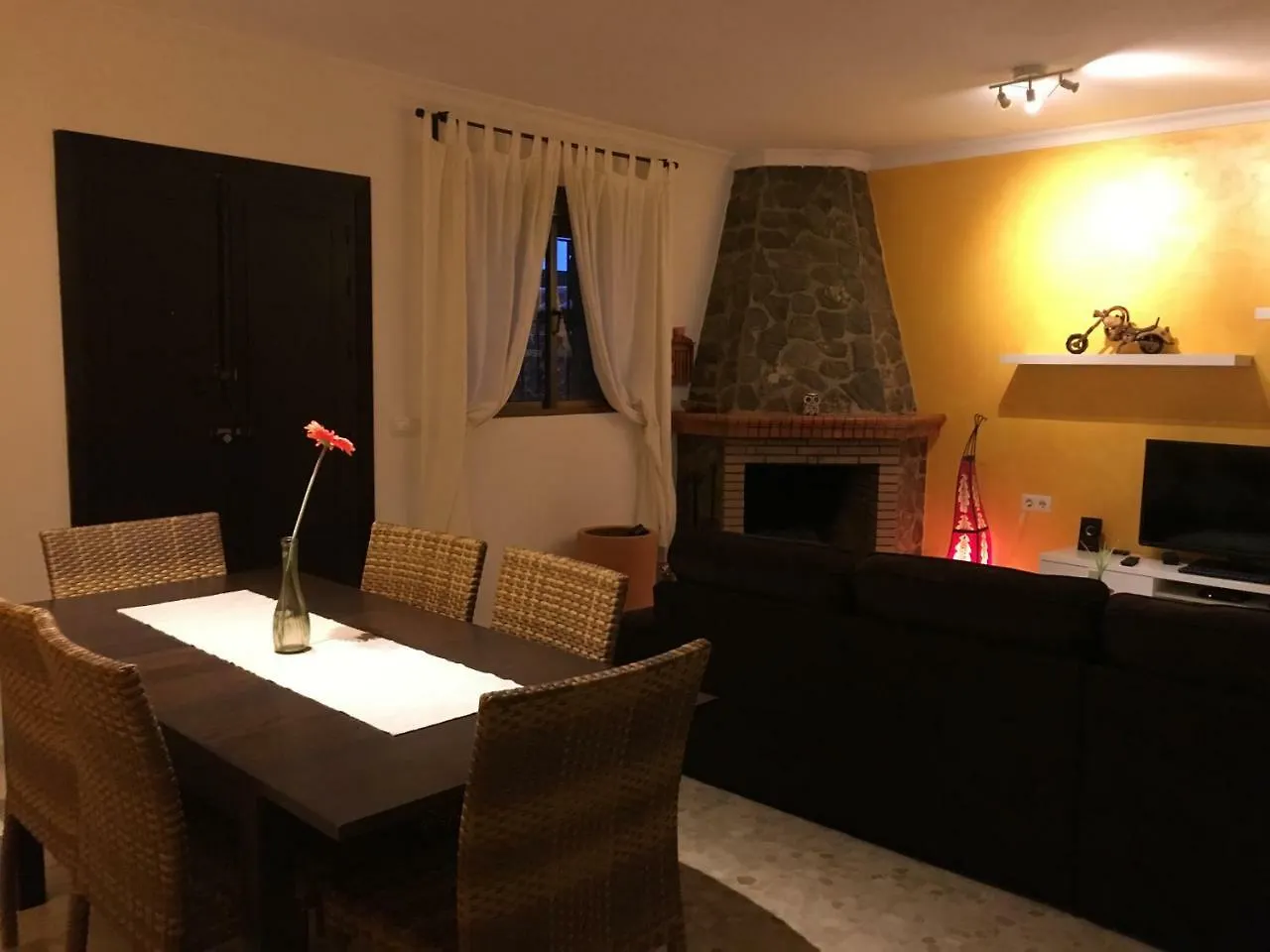 לוס קניוס דה מקה La Casa Del Trafalgar לוס קניוס דה מקה